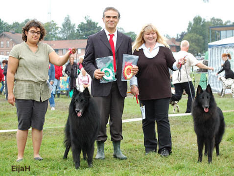 Emilia, Saphin, Stelios Makaritis (judge), Ada and Yatzie, 2007.08.12